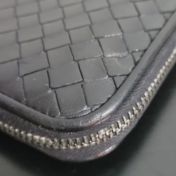 Bottega Veneta Intrecciato  leather  Long Wallet - Picture 8 of 16
